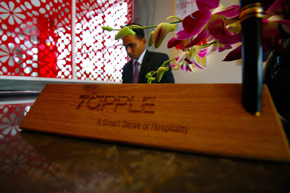 7 Apple Hotel, Vadodara Esterno foto