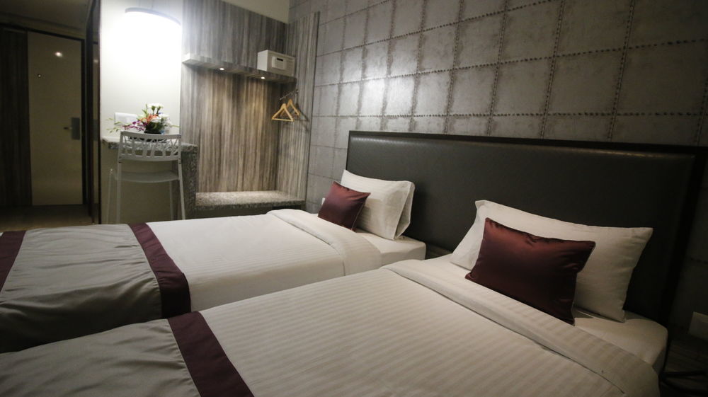 7 Apple Hotel, Vadodara Esterno foto